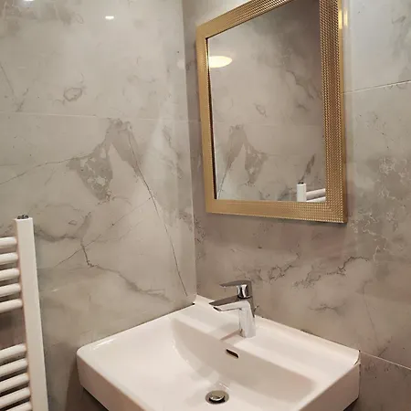 Dolce Crystal Budapesta